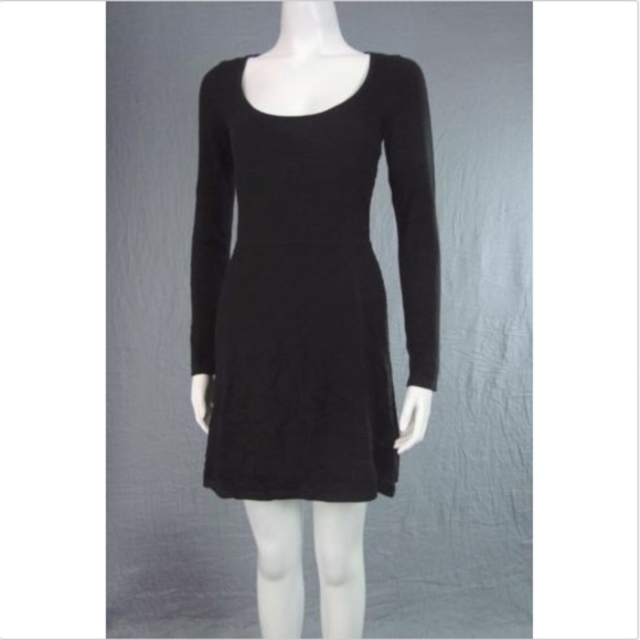Victoria's Secret Dresses & Skirts - Victoria's Secret Knit Cotton Sweater Dress 🛍️